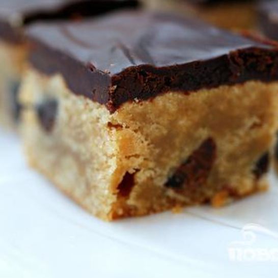 Рецепт шоколадных пирожных с арахисовым маслом и орехами пекан