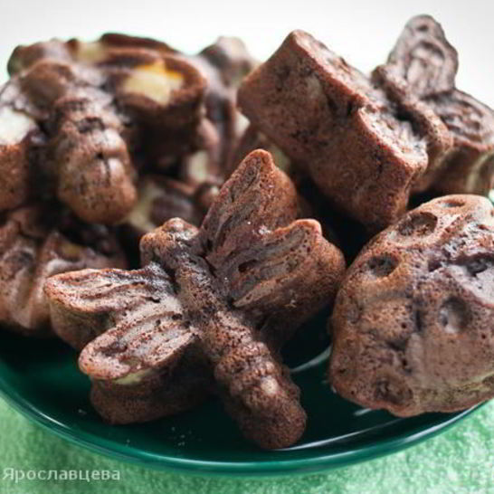 Рецепт шоколадных пирожных с бананом