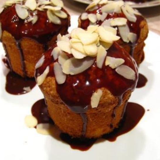 Рецепт сливочных пирожных с шоколадом