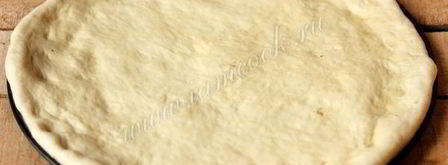 пицца с сосисками и помидорами. Шаг 4