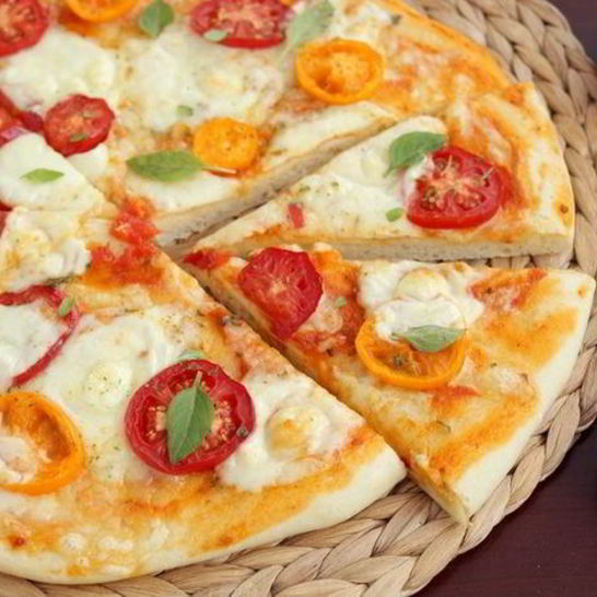 Рецепт пиццы с сыром скаморца