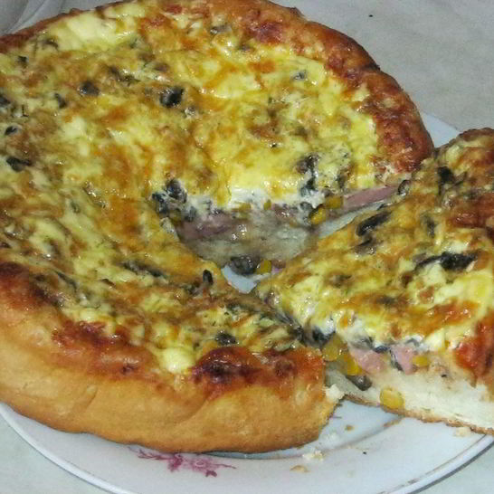 Рецепт пиццы с вешенками и кукурузой