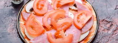 пицца с ветчиной, сыром и помидорами. Шаг 12