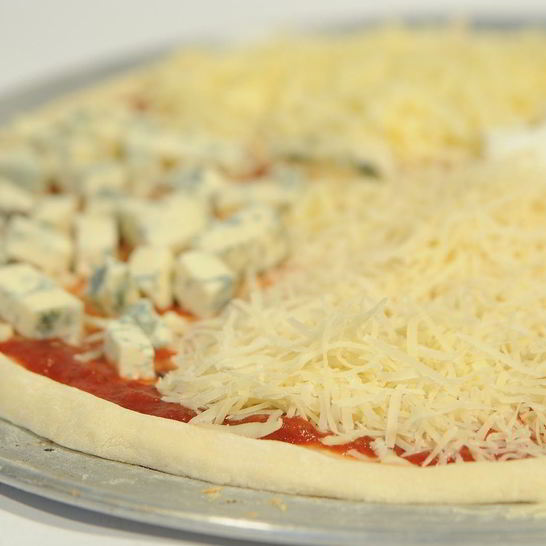 Рецепт пиццы три сыра