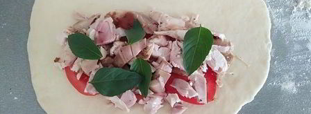 закрытая пицца с курицей и чесноком. Шаг 7