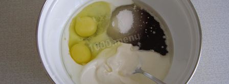 коврижка с вареньем на кефире. Шаг 2