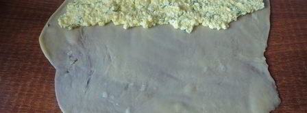 рулетики с творогом и вишней. Шаг 4