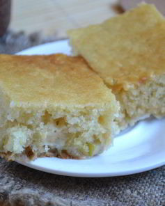 Шарлотка на кефире