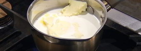 хитрая грушевая шарлотка с ежевикой. Шаг 4