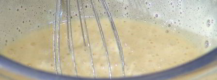 хитрая грушевая шарлотка с ежевикой. Шаг 6