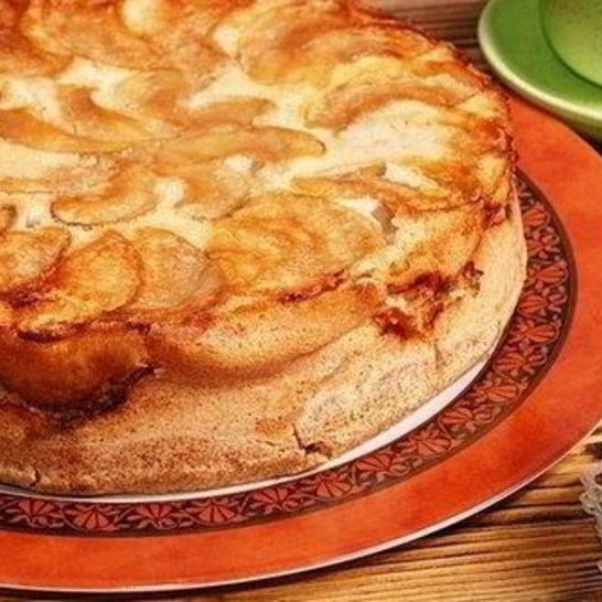 Рецепт классической домашней шарлотки с яблоками