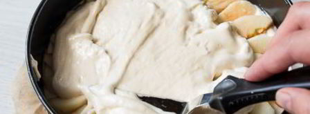 классическая яблочная шарлотка. Шаг 12