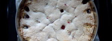 меренговая шарлотка с малиной и белым шоколадом. Шаг 8