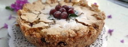 меренговая шарлотка с малиной и белым шоколадом. Шаг 10