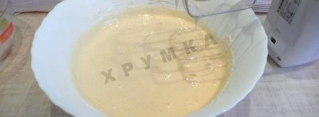 пирог шарлотка с грушей. Шаг 3