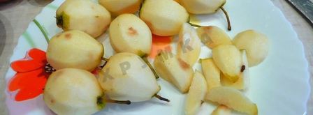 пирог шарлотка с грушей. Шаг 4