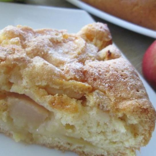 Рецепт просто шарлотка