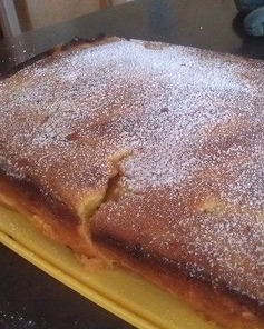 Шарлотка на творожном тесте с яблоками