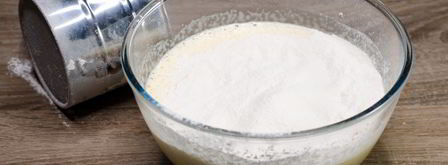 шарлотка с розами из яблок. Шаг 10