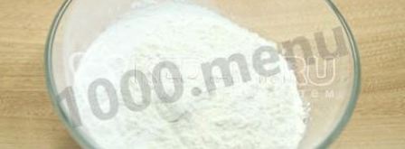 шарлотка с творогом и яблоками. Шаг 5