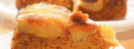 шарлотка с яблоками и медовым бисквитом. Шаг 9