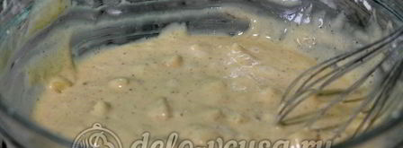 шарлотка с яблоками в мультиварке. Шаг 11