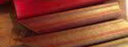 шарлотка с запеченным ревенем, баварским фисташковым кремом и клубникой. Шаг 7