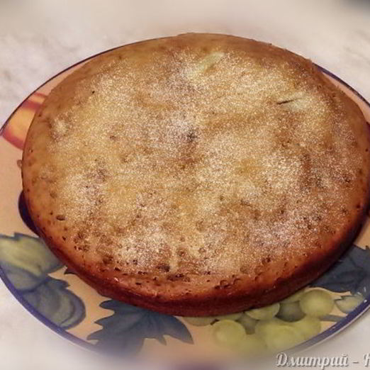 Шарлотка в мультиварке