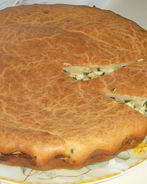 Заливная шарлотка с луком