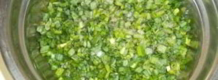 заливная шарлотка с луком. Шаг 2