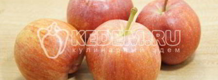 заливная шарлотка с яблоками. Шаг 6