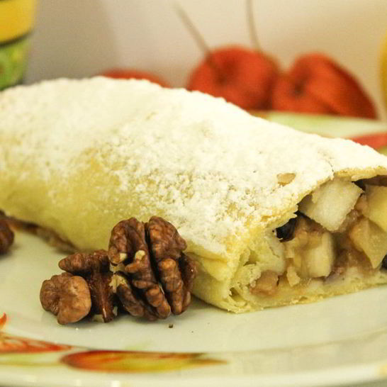 Рецепт штруделя с яблоками