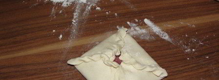 слоеные конвертики с мясом. Шаг 6