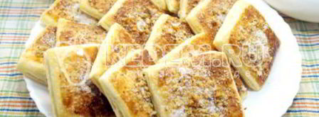 слойки из слоеного теста ореховые. Шаг 8