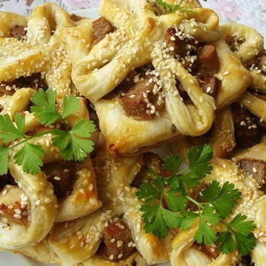 Рецепт слоек с мясом