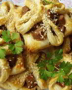 Слойки с мясом