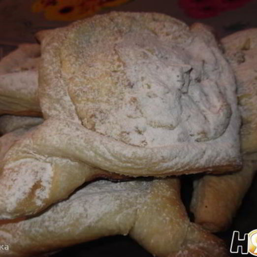 Слойки с творогом