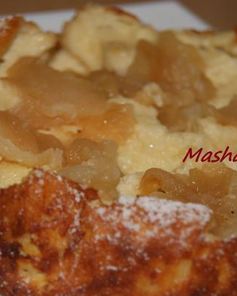 Большой сырник с яблоками