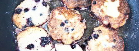 чернично-лимонные сырники. Шаг 3