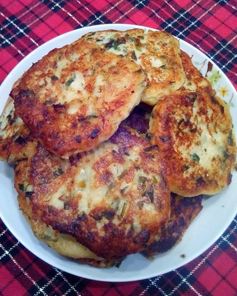 Чесночные сырники с перчинкой