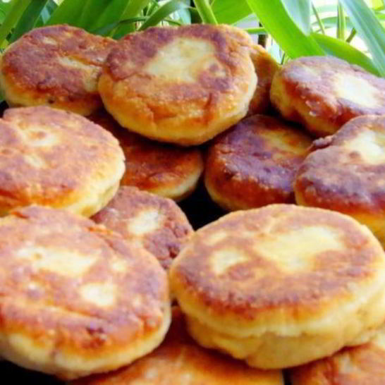 Рецепт сырников из домашнего сыра