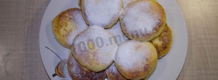 сырники классические из творога на сковороде. Шаг 15