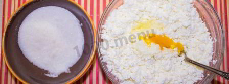 сырники классические из творога на сковороде. Шаг 4