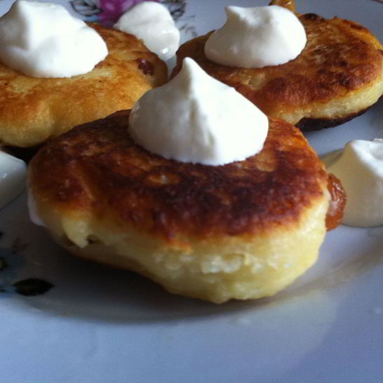 Рецепт сырников с курагой