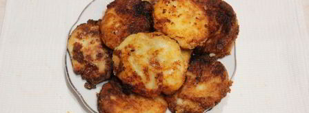 сырники с вареной сгущенкой. Шаг 11