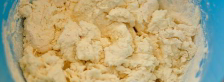 сырники в духовке под сметанным соусом. Шаг 2