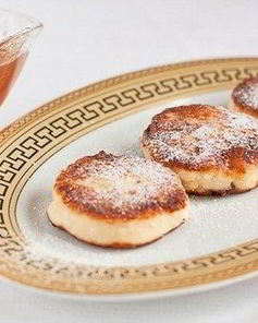 Ванильные сырники изюмом