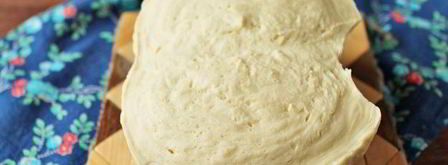 пресное тесто на кефире для пирожков. Шаг 11