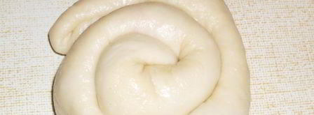 сдобное дрожжевое тесто и булочки. Шаг 4