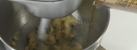 тесто на пиве простое и универсальное. Шаг 4